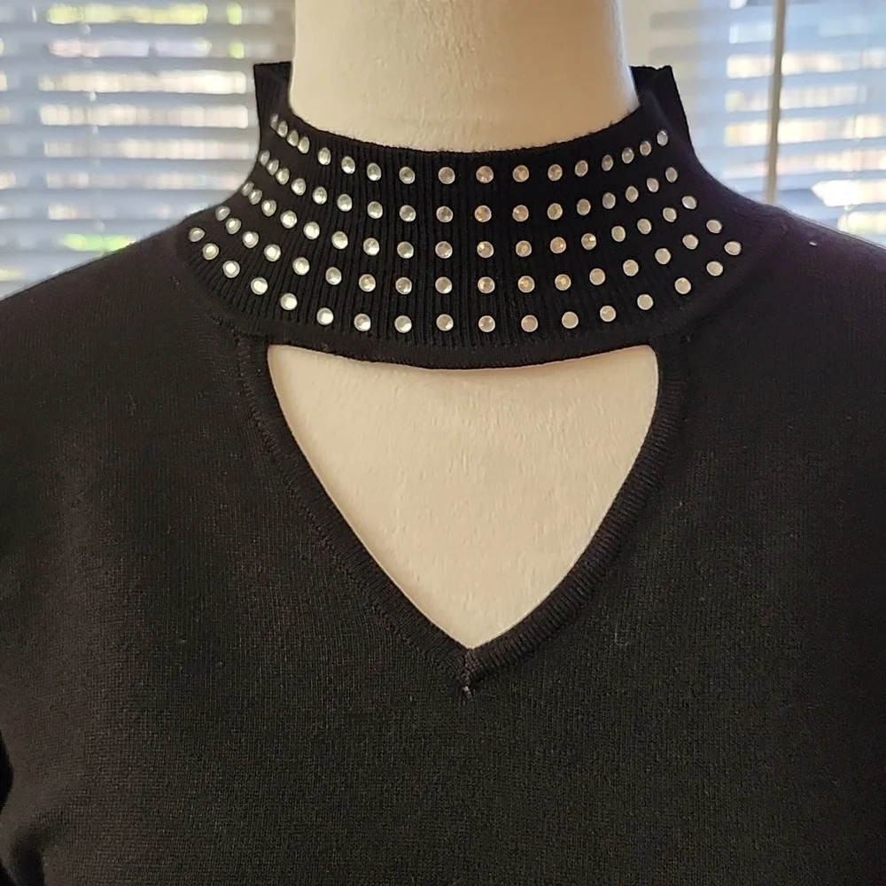 Cable & Gauge Black Knit Top - Picture 2 of 4